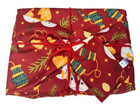 Snowman Magic, Glove-ly Moments